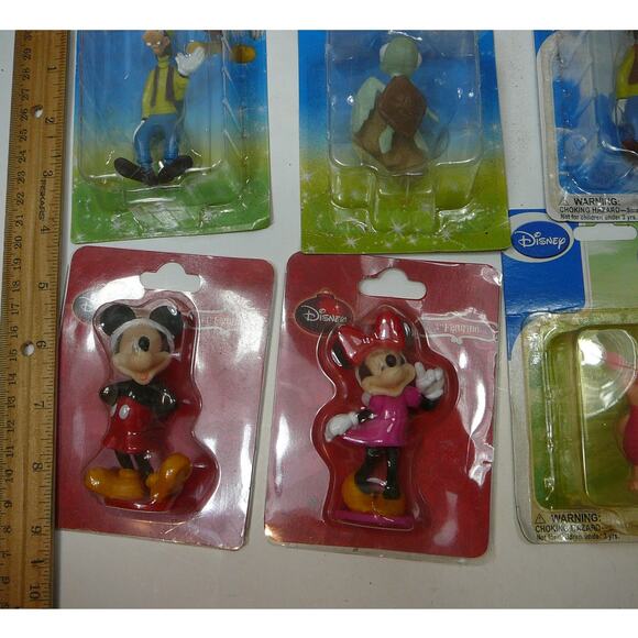 Disney Figurines 16 NIB - Picture 3 of 6